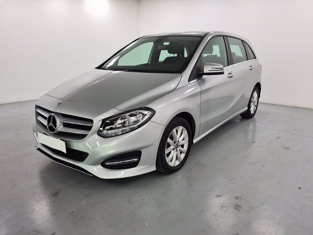 MERCEDES B 180 d executive next