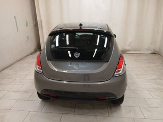 LANCIA Ypsilon 1.0 firefly hybrid oro s&s 70cv