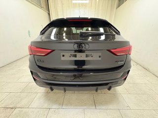 AUDI Q3 sportback 40 2.0 tdi identity black quattro 193cv s-tronic