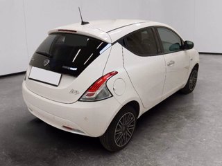 LANCIA Ypsilon 1.0 firefly hybrid gold s&s 70cv