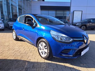 RENAULT Clio 0.9 tce moschino life 75cv