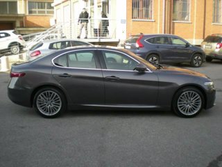 ALFA ROMEO Giulia 2.2 t executive 190cv auto my19