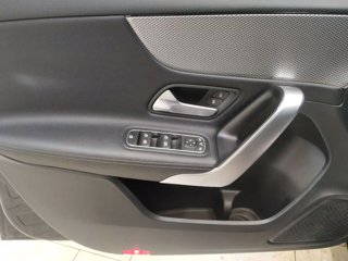 MERCEDES A 180 d sport auto