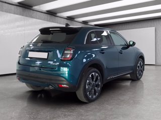 FIAT 600 1.2 hybrid la prima 110cv auto