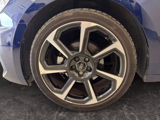 AUDI A1 sportback 30 1.0 tfsi identity black 116cv s-tronic