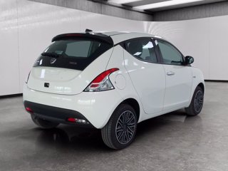 LANCIA Ypsilon 1.0 firefly hybrid gold s&s 70cv