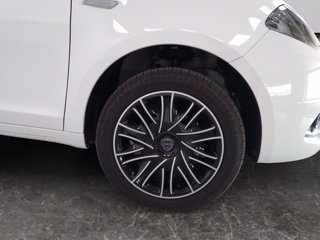 LANCIA Ypsilon 1.0 firefly hybrid gold s&s 70cv