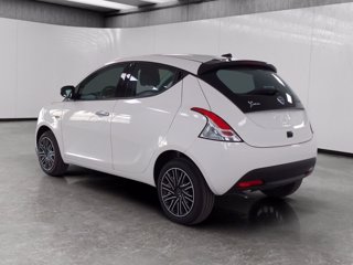 LANCIA Ypsilon 1.0 firefly hybrid gold s&s 70cv