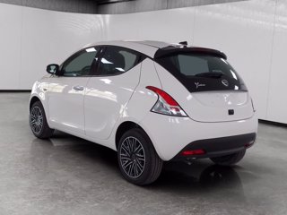 LANCIA Ypsilon 1.0 firefly hybrid gold s&s 70cv