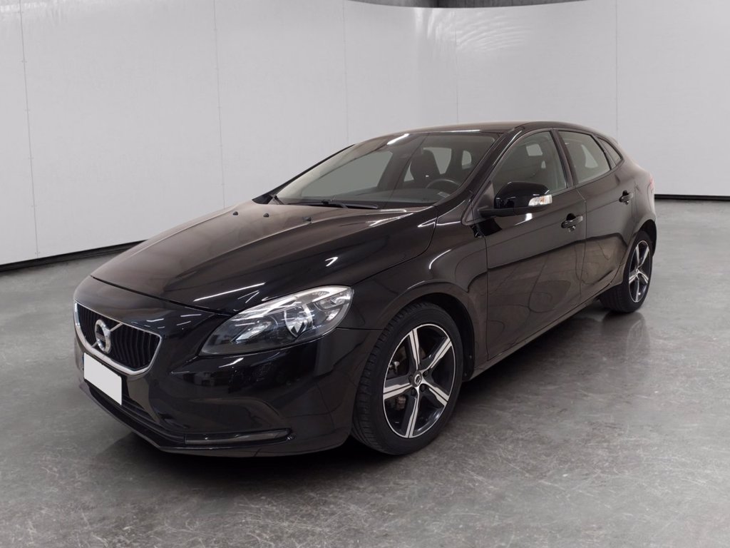 VOLVO V40 2.0 d2 kinetic my17