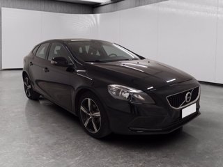 VOLVO V40 2.0 d2 kinetic my17