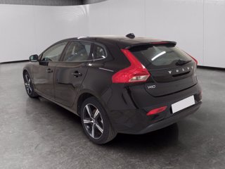 VOLVO V40 2.0 d2 kinetic my17