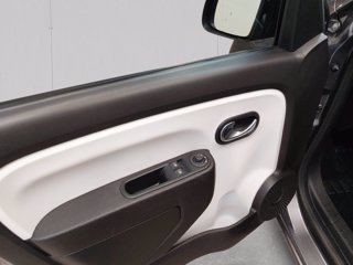 RENAULT Twingo 22kwh equilibre