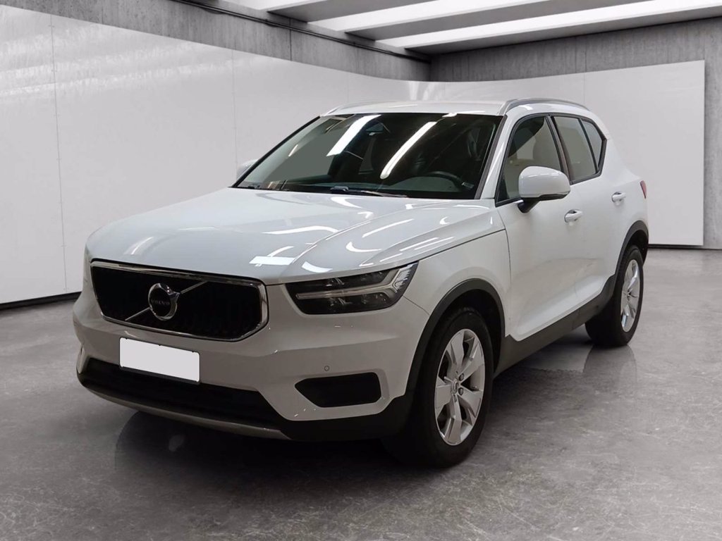 VOLVO Xc40 2.0 d3 momentum awd geartronic my20