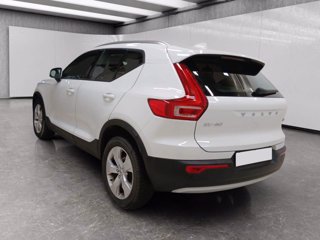 VOLVO Xc40 2.0 d3 momentum awd geartronic my20