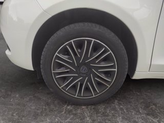 LANCIA Ypsilon 1.0 firefly hybrid silver s&s 70cv