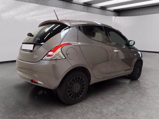 LANCIA Ypsilon 1.0 firefly hybrid silver s&s 70cv