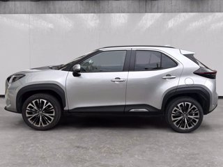 TOYOTA Yaris cross 1.5h lounge fwd 116cv e-cvt