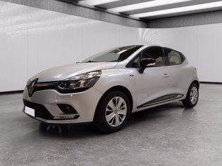 RENAULT Clio 0.9 tce moschino life 75cv