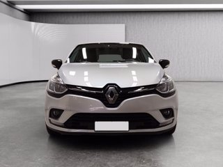 RENAULT Clio 0.9 tce moschino life 75cv