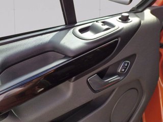 FORD Font Vendome X-Cape