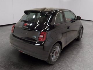 FIAT 500e 42 kwh (red)
