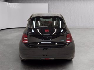 FIAT 500e 42 kwh (red)