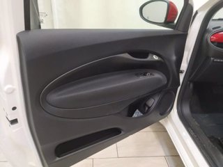 FIAT 500e 42 kwh (red)