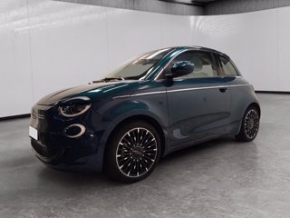 FIAT 500e cabrio 42 kwh la prima