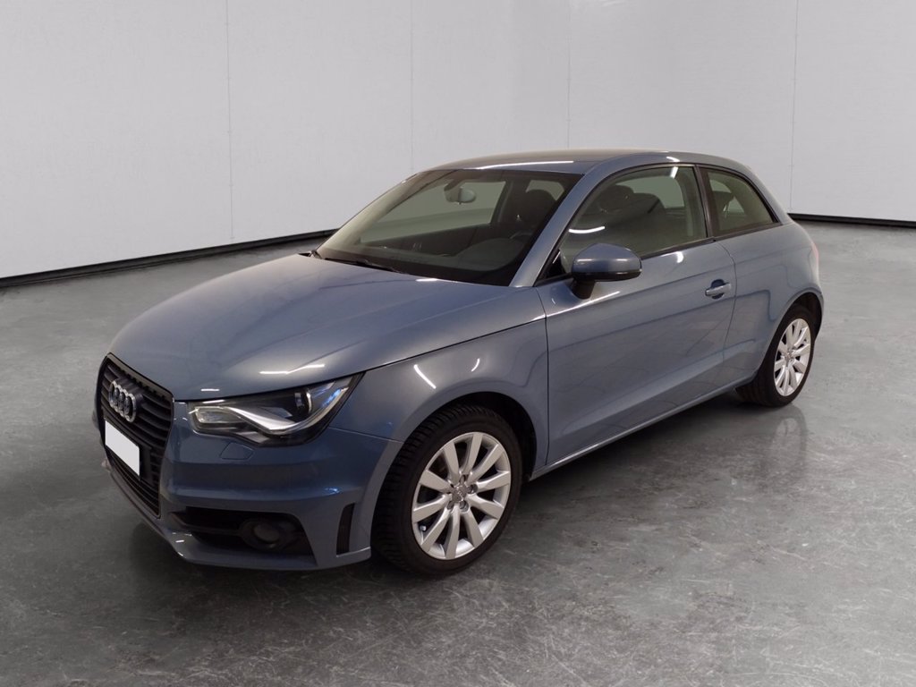 AUDI A1 1.6 tdi attraction 105cv